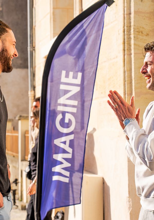 Imagine, une école à dimension humaine, tournée vers l’avenir. Pas juste une école. Un lieu de transformation.