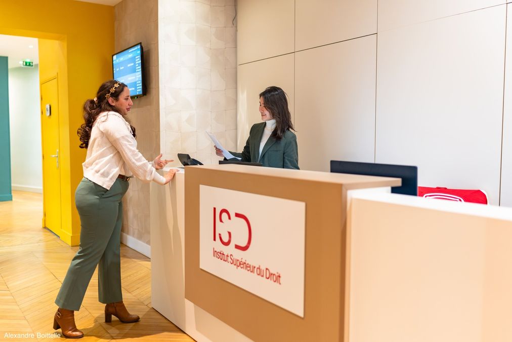 Institut Supérieur du Droit - Campus Paris - Campus, Formations et Avis