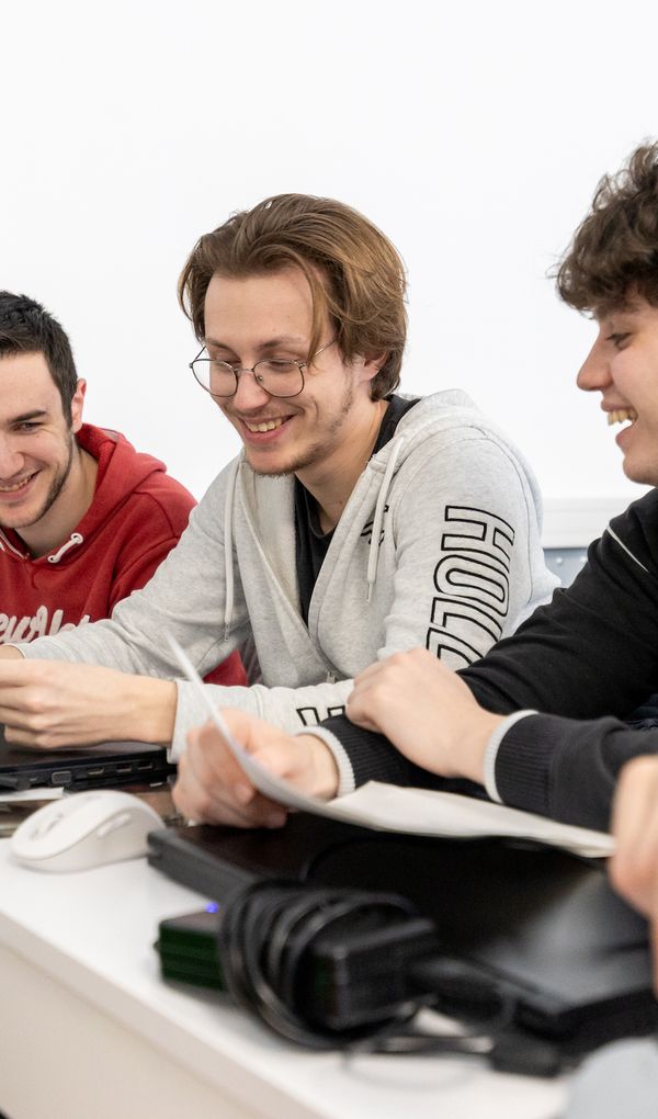 L’informatique est notre passion, venez la vivre avec nous !