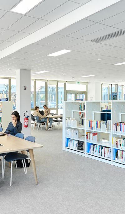 Des formations de haut niveau pour acquérir des compétences solides, vivre des expériences professionnelles fortes et évoluer dans un environnement international