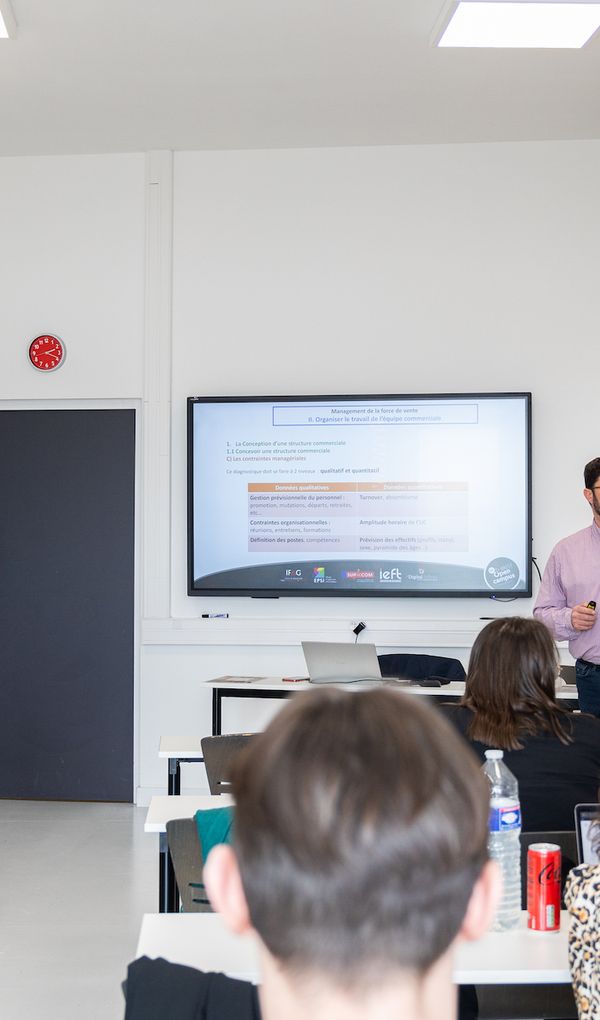 Des formations qui sont des titres certifi&eacute;s au RNCP et accr&eacute;dit&eacute;s par le Minist&egrave;re du Travail.