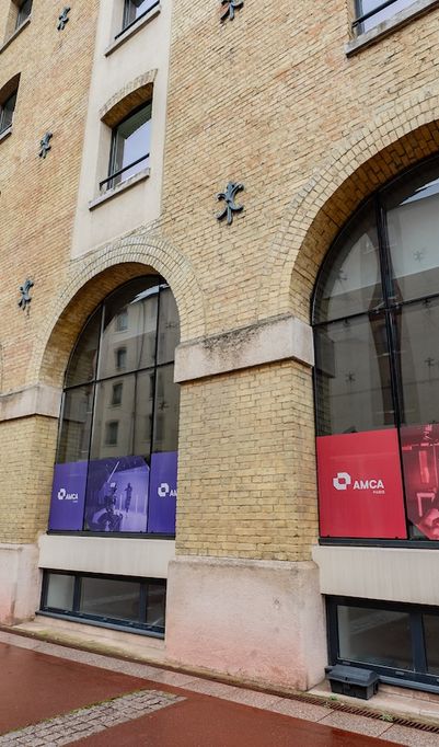L’AMCA, Académie des Métiers du Cinéma et de l’Audiovisuel, une École de cinéma et d’audiovisuel international à Paris. 