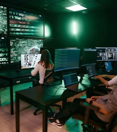 Des formations professionnalisantes - Titres RNCP de niveaux 6 et 7 reconnus par l’État