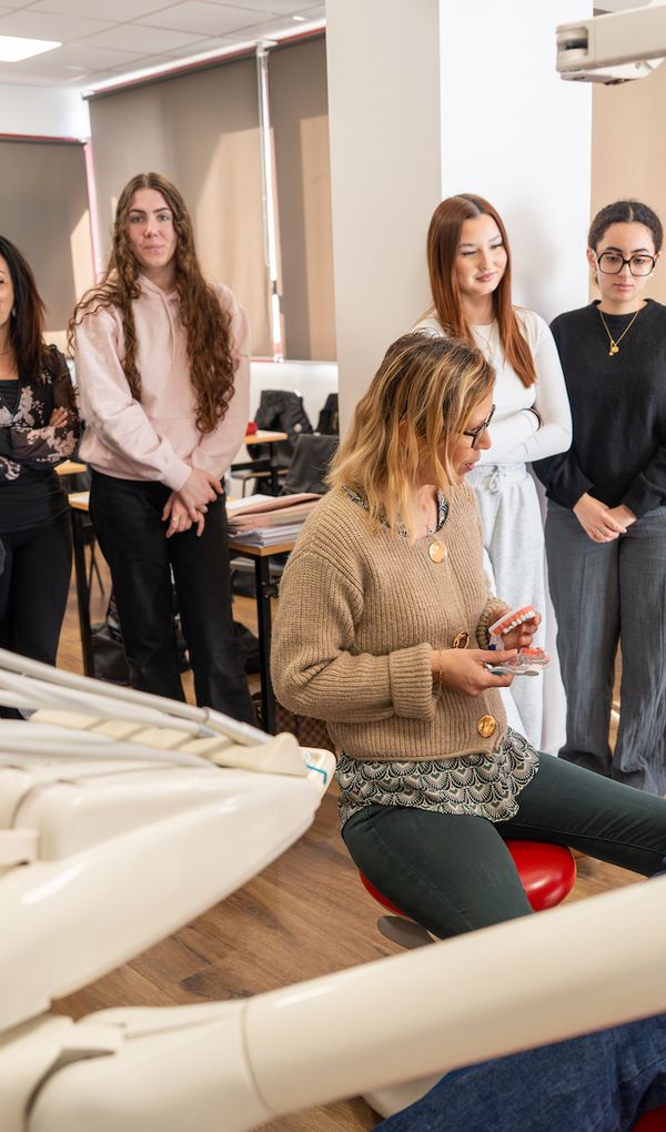 Des formations professionnalisantes, alliant théorie et immersion professionnelle