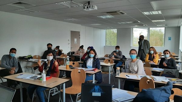 Français à Visée Professionnelle: un bilan intermédiaire positif