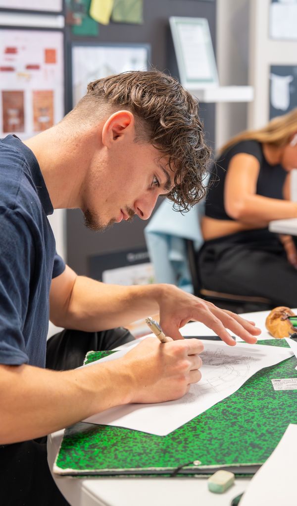 Toutes nos formations &ndash; du Bac au Bac+5 &ndash; sont certifi&eacute;es RNCP et accr&eacute;dit&eacute;es Qualiopi, reconnues par l&rsquo;&Eacute;tat et pl&eacute;biscit&eacute;es par les professionnels.