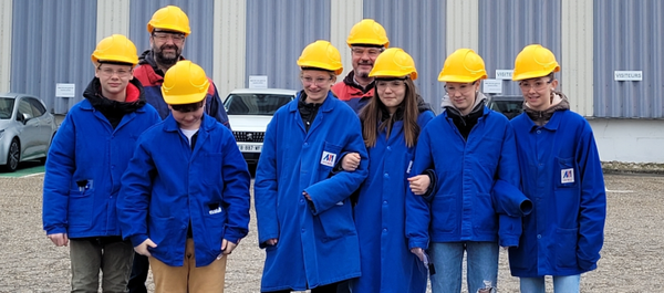 Manoir Industries met l’entreprise à la portée des collégiens