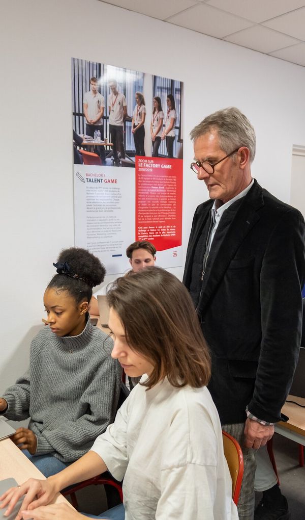 Toutes nos formations sont certifiantes (titre RNCP) et reconnues par l’Etat.